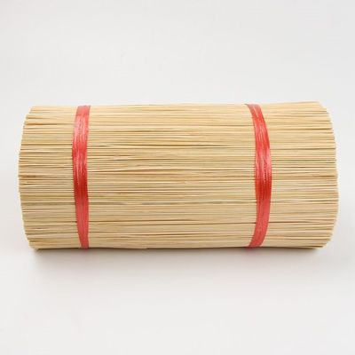천연 원료인 인도의 본질을 경험하십시오. 인도 향신료 스틱 중국 직접 대나무 스틱 향신료